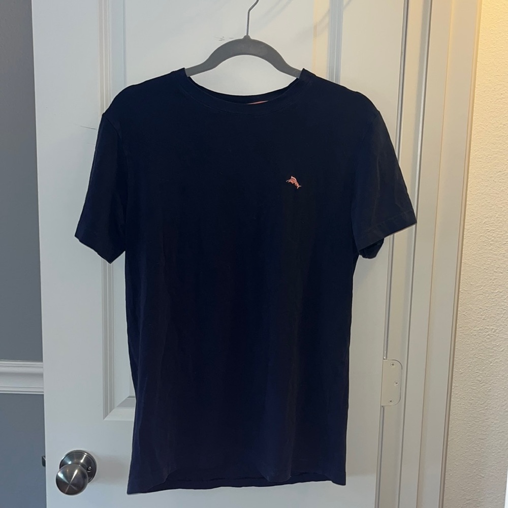 Tommy Bahama Navy Blue Tshirt with Pink logo size S
